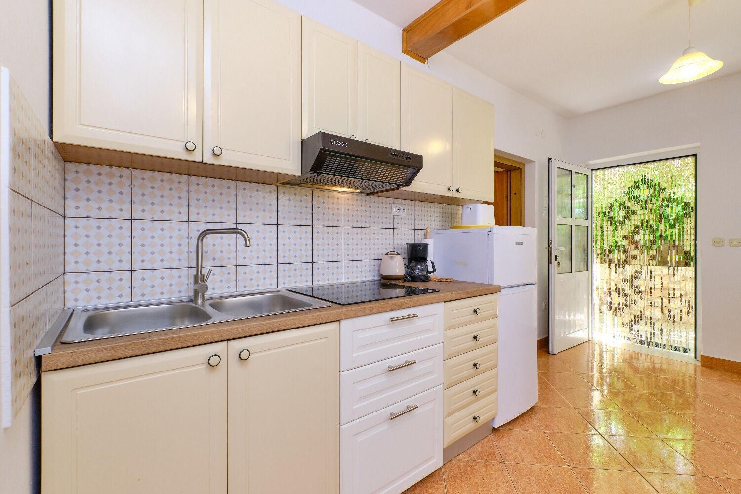 Apartments Nada - 150 M From Sea Mali Lošinj Zewnętrze zdjęcie